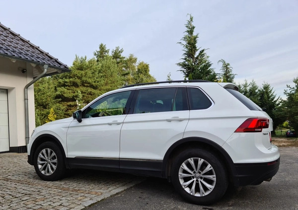 Volkswagen Tiguan cena 107999 przebieg: 55000, rok produkcji 2019 z Złoty Stok małe 704